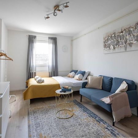 Bright And Modern Studio Near City Center Apartment Загреб Екстериор снимка