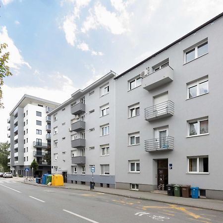 Bright And Modern Studio Near City Center Apartment Загреб Екстериор снимка